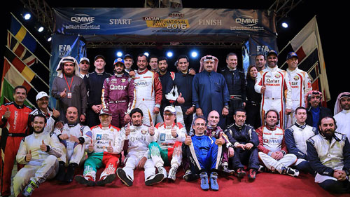 Katar'da start alan ekipler tak'ta bir arada..